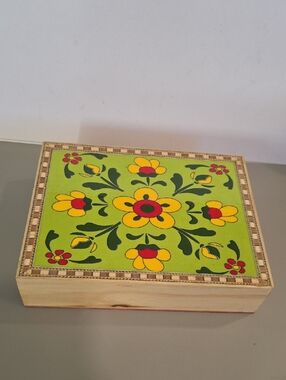 Handicraft Made In India Floral Wooden Jewelry Box in Lime Green and Yellow